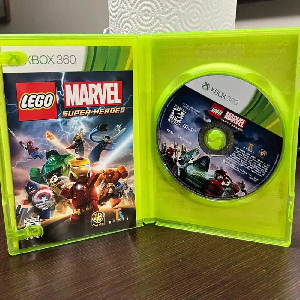 LEGO Marvel Super Heroes (Microsoft Xbox 360, 2013) CIB
